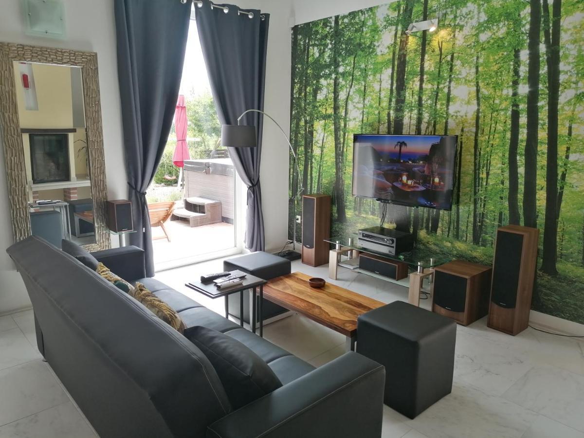 The Forest House Krk 2 Kras エクステリア 写真